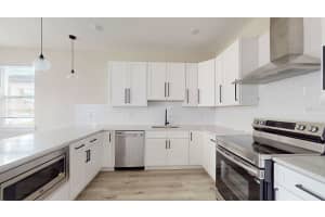 5112 3RD AVENUE, ST PETERSBURG, FL 33710 - MLS#MFRR4910919