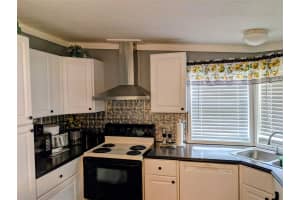 9300 140TH PLACE, SUMMERFIELD, FL 34491 - MLS#MFRR4910957