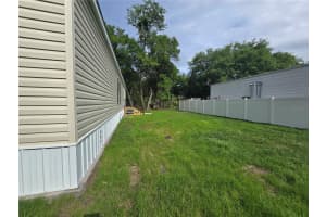 24048 ERMINE ROAD, ASTOR, FL 32102 - MLS#MFRR4910992