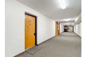 2587 COUNTRYSIDE BOULEVARD, CLEARWATER, FL 33761 - MLS#MFRR4911025