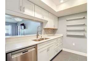 2587 COUNTRYSIDE BOULEVARD, CLEARWATER, FL 33761 - MLS#MFRR4911025