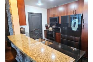 155 COURT AVENUE, ORLANDO, FL 32801 - MLS#MFRR4911031