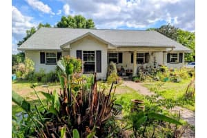 35819 Nova Ln, EUSTIS