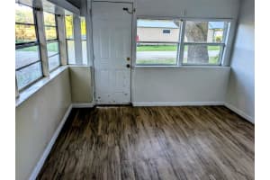 17247 284TH TERRACE, UMATILLA, FL 32784 - MLS#MFRR4911138