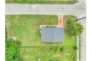 2102 AVENUE P, FORT PIERCE, FL 34950 - MLS#MFRR4911139