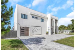 2635 WOODRING DR, CLEARWATER, FL 33759 - MLS#MFRR4911425
