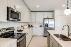 9617 VIBRANT LANE, VENICE, FL 34292 - MLS#MFRR4911446