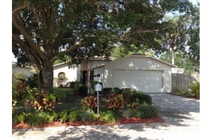 2733 Montego Bay Blvd, Kissimmee, FL 34746, Sold 10/24/13