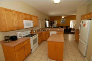 4603 Cumbrian Lakes Dr, Kissimmee, FL 34746, Sold 11/24/15