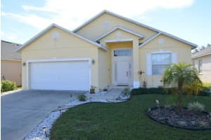 207 Whittier St, Davenport, FL 33896, Sold 05/08/15