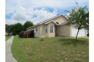 1100 Hackberry Dr, Orlando, FL 32825, Sold 06/19/15