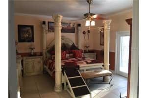 563 Reddicks Cir, Winter Haven, FL 33884, Sold 10/04/16