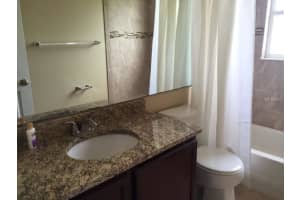 4404 Beagle St, Orlando, FL 32818, Sold 08/01/16
