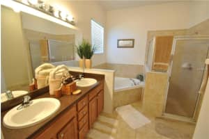 2904 Eldiente Way, Kissimmee, FL 34758, Sold 07/07/16