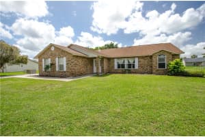 1345 Beechwood Dr, St Cloud, FL 34772, Sold 06/14/16