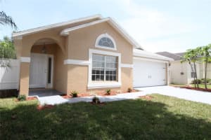 446 Lake Davenport Blvd, Davenport, FL 33897, Sold 07/28/16