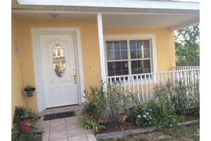 901 Belvoir Dr, Davenport, FL 33837, Sold 07/29/16