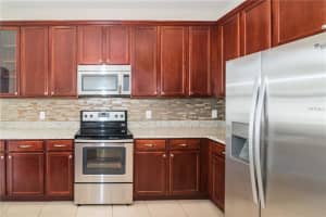8115 Annatto Cove, Orlando, FL 32817, Sold 08/24/16