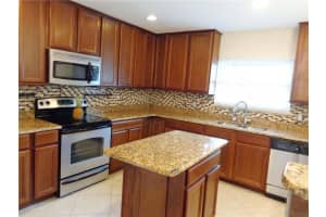 293 Drosdick Dr, Casselberry, FL 32707, Sold 09/19/16
