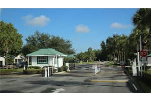 3908 Flowering Orchid Ln, Kissimmee, FL 34744, Sold 04/10/17