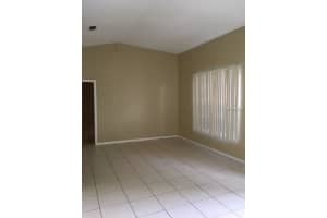 85 Blackberry Creek Dr, St Cloud, FL 34769, Sold 11/09/16