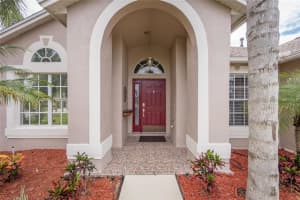 135 Henue Ct, Davenport, FL 33896, Sold 01/09/17