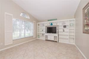135 Henue Ct, Davenport, FL 33896, Sold 01/09/17