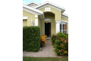 2292 Blue Sapphire Cir, Orlando, FL 32837, Sold 12/13/16