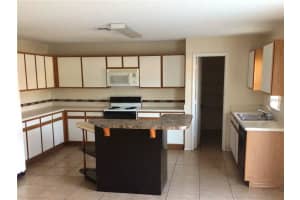 3102 Holland Dr, Orlando, FL 32825, Sold 06/09/17