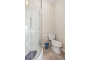 11480 Center Lake Dr, Windermere, FL 34786, Sold 04/05/17