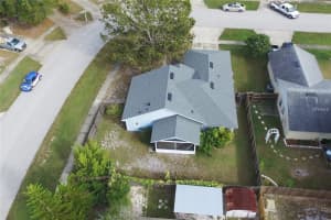 127 N Aberdeen Cir, Sanford, FL 32773, Sold 02/10/17