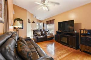9617 Lupine Ave, Orlando, FL 32824, Sold 03/23/17