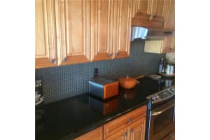 1337 Woodlake Cir, St Cloud, FL 34772, Sold 06/08/17