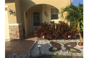 2558 Hassonite St, Kissimmee, FL 34744, Sold 07/03/17