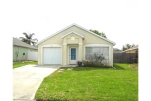 743 Belvoir Dr, Davenport, FL 33837, Sold 06/16/17