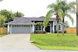 2934 Evans Dr, Kissimmee, FL 34758, Sold 08/04/17