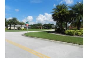 7949 Golden Pond Cir, Kissimmee, FL 34747, Sold 10/18/17
