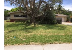 66 W Bay Dr, Cocoa Beach, FL 32931, Sold 11/03/17