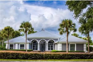 8701 S Bay Dr, Orlando, FL 32819, Sold 08/17/18