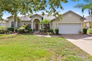 4902 Lazy Oaks Way, St Cloud, FL 34771, Sold 10/27/17
