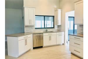 1418 Woodlake Cir, St Cloud, FL 34772, Sold 02/07/18