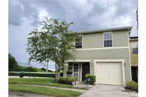648 CRESTING OAK CIR #38, ORLANDO, FL 32824 Sold 10/30/20