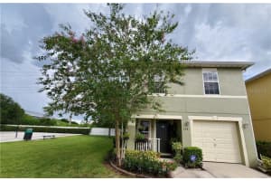 648 CRESTING OAK CIR #38, ORLANDO, FL 32824 Sold 10/30/20