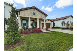 10709 Royal Cypress Way, Orlando, FL 32836, Sold 01/05/22