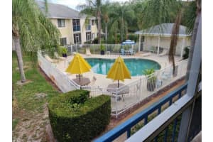 90 Hidden Lake Dr, Sanford, FL 32773, Sold 12/01/21