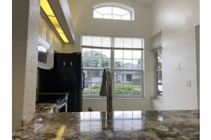 13105 Summerton Dr, Orlando, FL 32824, Sold 12/06/21