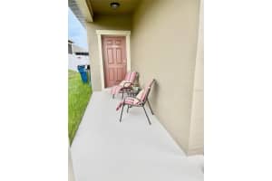 881 Orchid Grove Blvd, Davenport, FL 33837, Sold 10/04/21