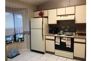 2430 King Oak Ct, St Cloud, FL 34769, Sold 10/20/21