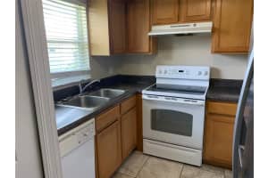 4414 Hector Ct, Orlando, FL 32822, Sold 01/04/22