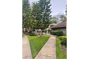 5418 Pine Creek Dr, Orlando, FL 32811, Sold 03/15/22